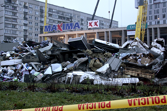 В 2013 году в рижском микрорайоне Золитуде рухнул торговый центр «Maxima».
