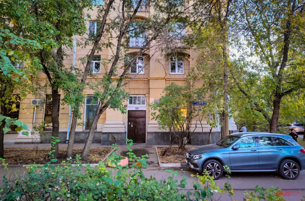 Дом на Фрунзенской набережной в Москве.