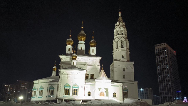 «Духовное сердце» Академического района в Екатеринбурге засияло
