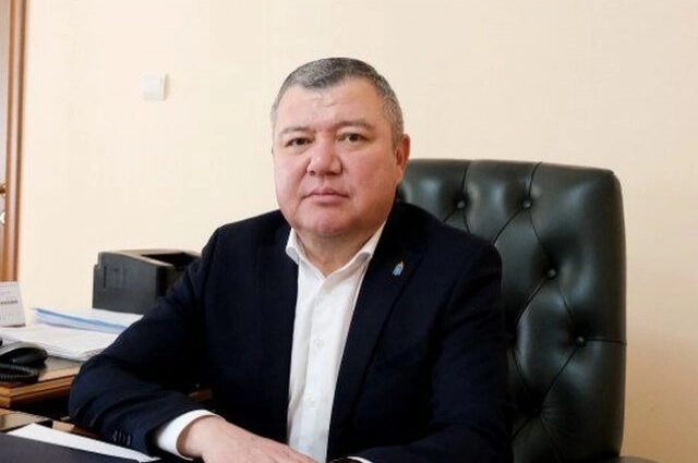 Руслан Бисенов. 