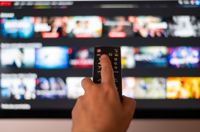 Нужно перестать крутить подобные сериалы в прайм-тайм.