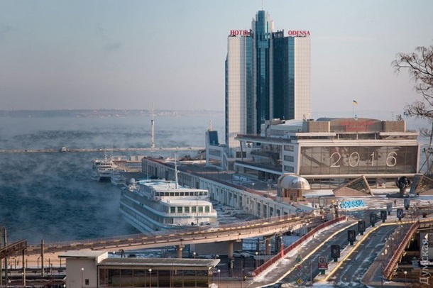 море