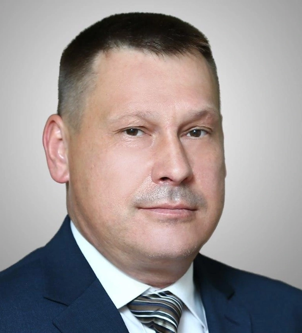 Роман Менжинский — выпускник Норильского индустриального института.