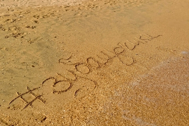 Ксения оставляла хэштег, придуманный для своей семьи, для подписчиков.