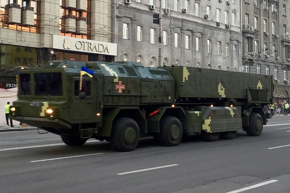 «Сапсан» — украинский многофункциональный оперативно-тактический ракетный комплекс (ОТРК), разработанный КБ «Южное» и «Южмаш». 