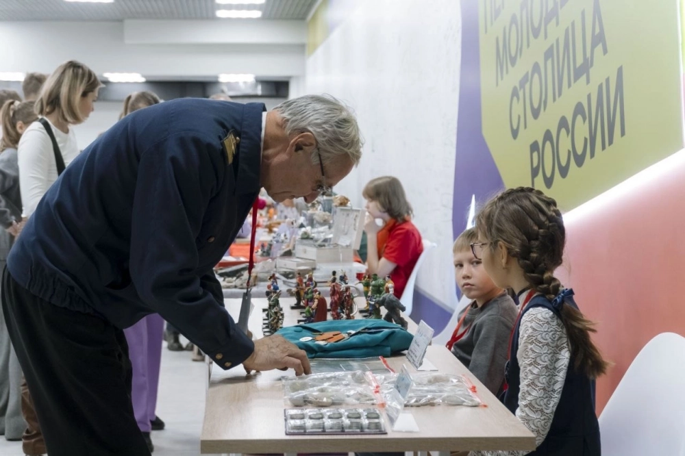 Во время форума работала масштабная выставка детских коллекций