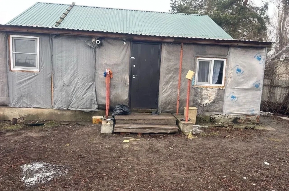 Фото с места убийства многодетной матери в Воронежской области. 