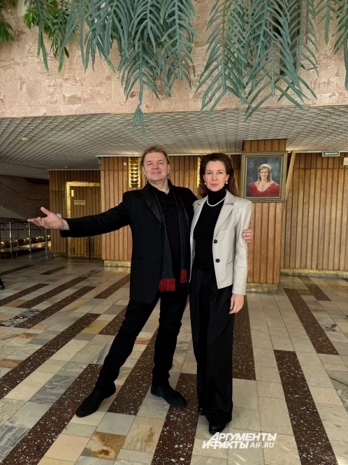 Андрис Лиепа с любимой супругой.
