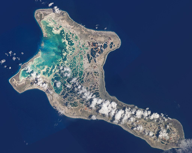 Остров Киритимати (Рождества) - вид из космоса (NASA)
