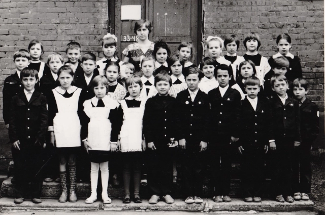 первый выпуск татьяны Михайловны, школа № 29, г. Омск, 1982 г. 