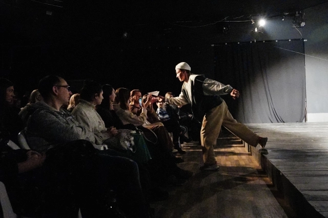 «Жизнь после» по пьесе Федора Жельне «Жизнь после смерти» (актер Тимур Муллин),режиссёр Ольга Постоногова.