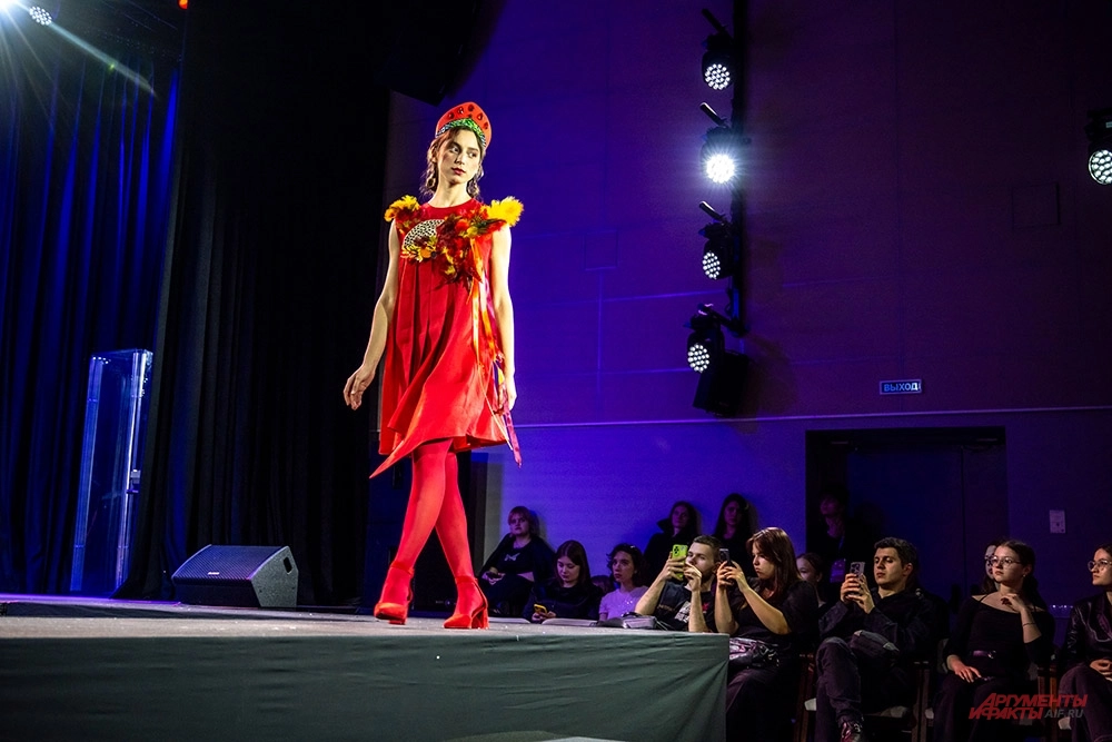 Елена Богодузова Красна девица