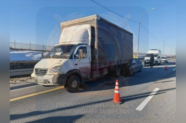 В результате столкновения погибли четыре человека.