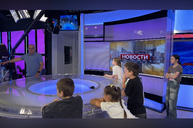 Хабаровскэнергосбыт, пятеро воспитанников детского дома № 14 города Бикина, подшефный детский дом