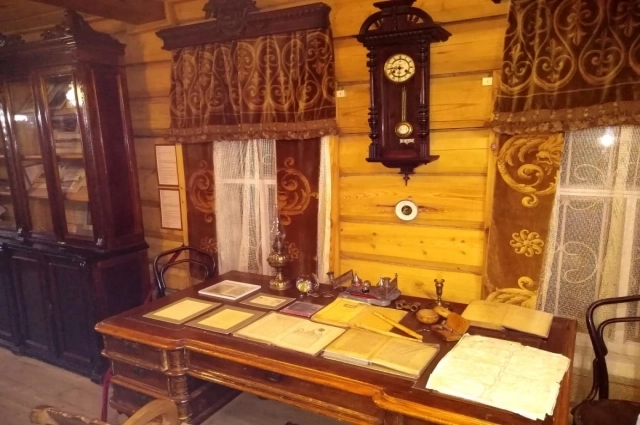 Комната, в которой работал Каюм Насыри.