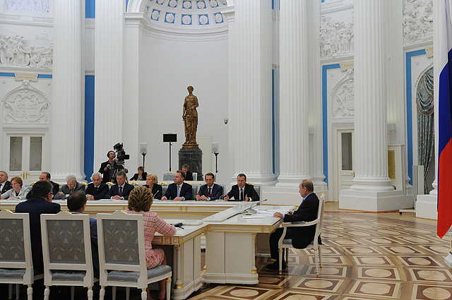 13 июля 2016. Президент РФ Владимир Путин проводит в Кремле первое заседание Совета по стратегическому развитию и приоритетным проектам.