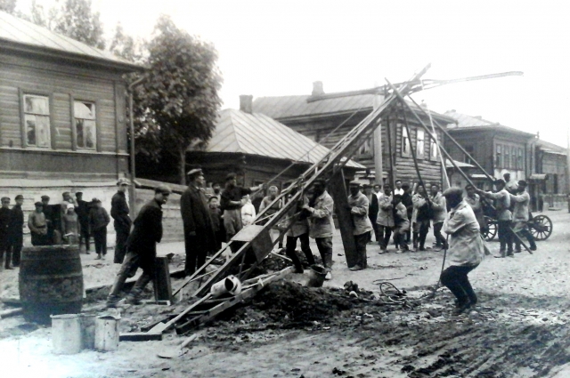 Строительство трамвайной линии на Красноармейской ул. 1927 г.