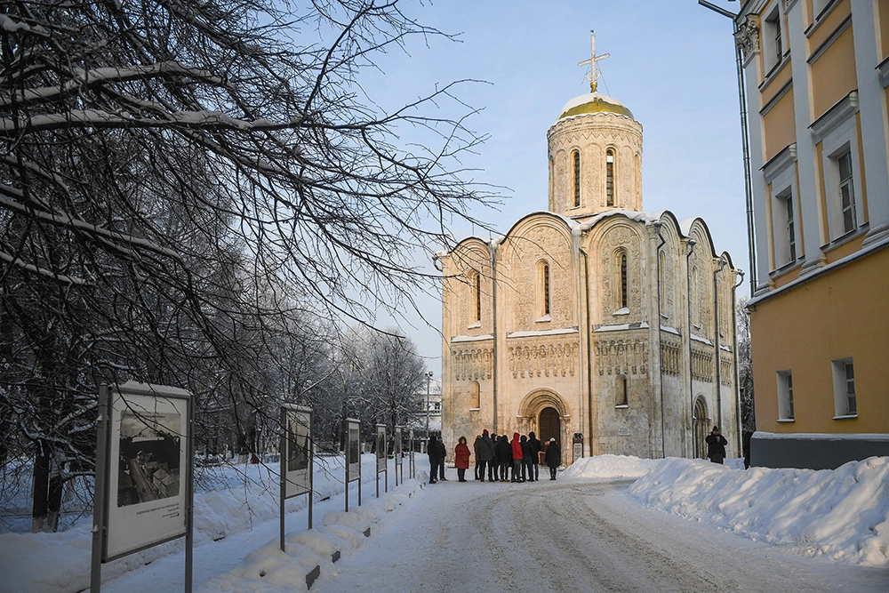 Дмитриевский собор.