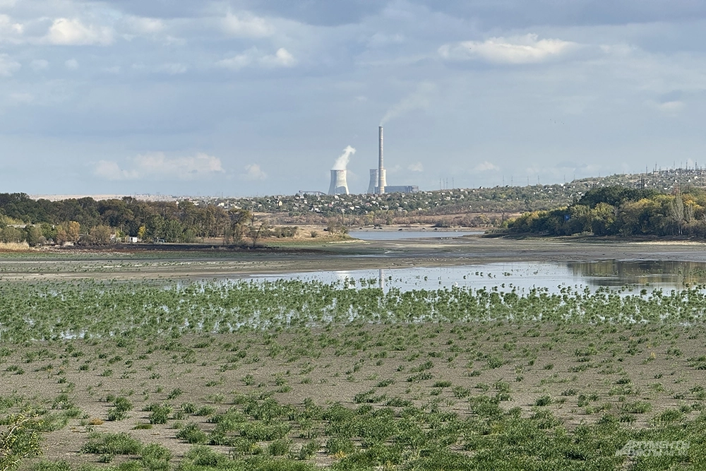 Пересохшее Ханженковское водохранилище.