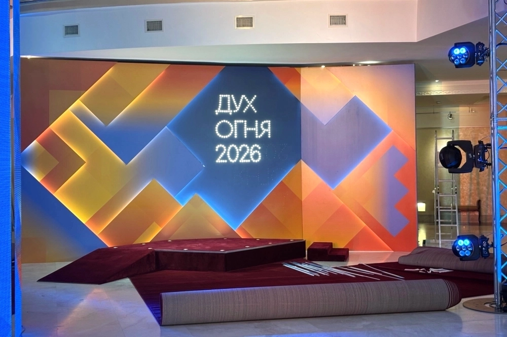 Подготовка к кинофестивалю.