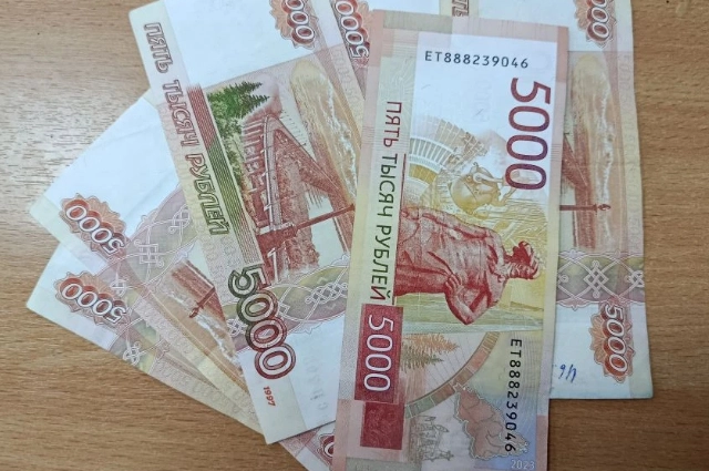 У чиновника нашли деньги.