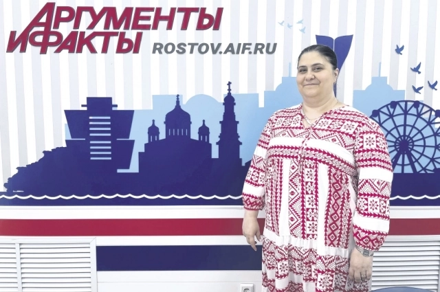Волонтёр и артистка без дела не сидит ни минутки.