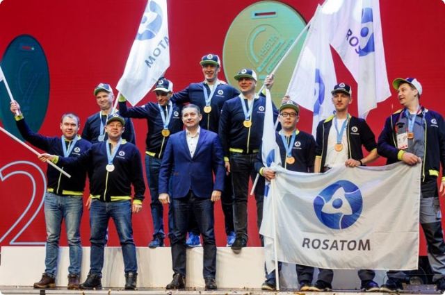 Свердловчане заняли призовые места в международных соревнованиях по хайтеку