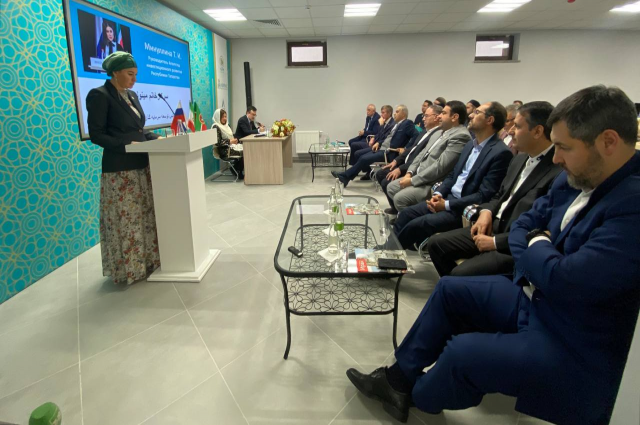 Открытие отделения исламского банка стало показателем особых отношений Татарстана с Ираном.