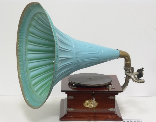 Граммофон после реставрации