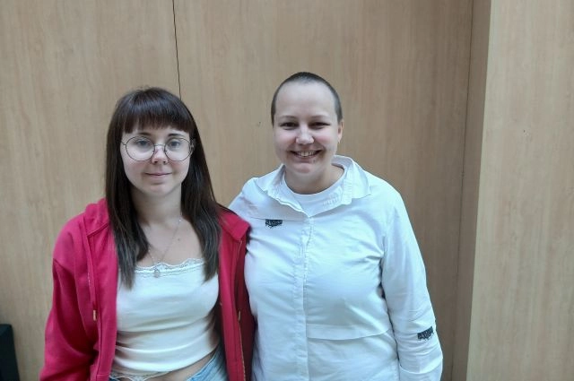 Маргарита Потапова (слева) и Валентина Гунина (справа).