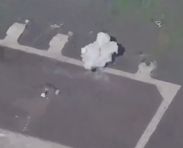 Аэродром Миргород, уничтожение Су-27. Архивное фото