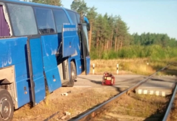 Машинист пытался затормозить...