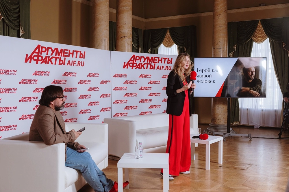 Юлия Лемарк, сценарист более 50 фильмов, в том числе документального сериала «Роман Костомаров: рождённый дважды»