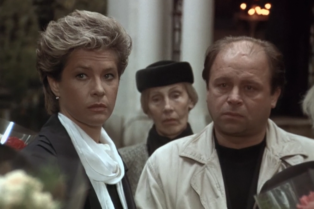 Татьяна Догилева и Владимир Ильин в фильме «Стрелец неприкаянный», 1993 год.