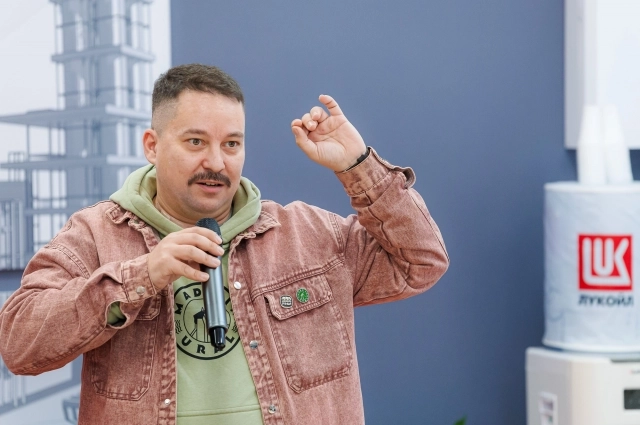 Василий Вавилов.