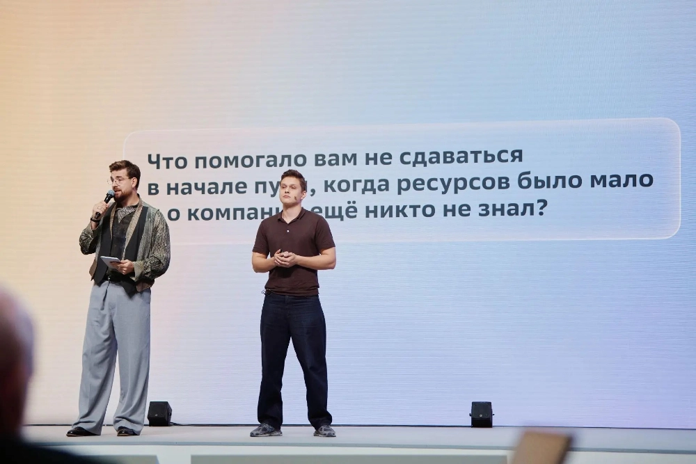 Арсени­й Мордовин и Алексей Максимов.