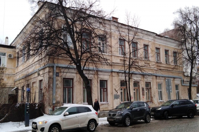 Дом на ул. Муштари, в котором жил Андрей Лихачёв. 
