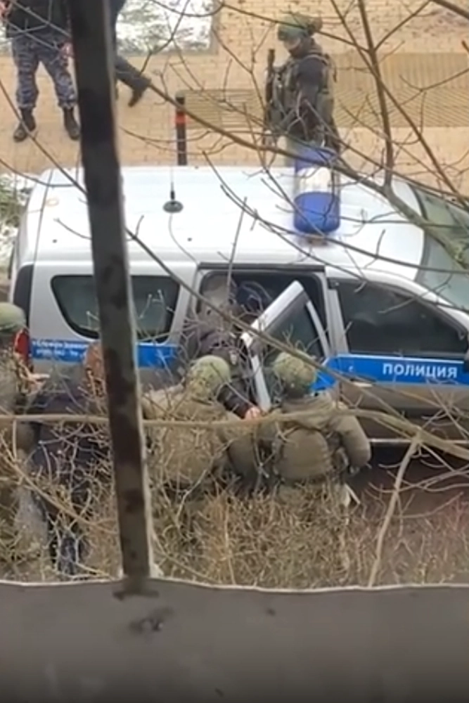 Задержание нападавшего.