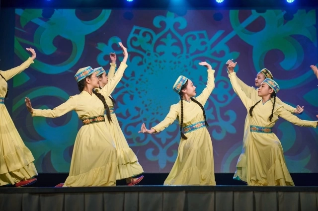 К выбору сценического образа - особый подход. Костюмы - уникальны.