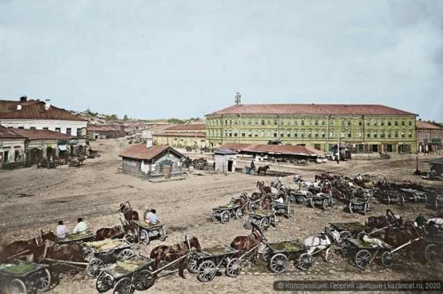 Рыбнорядская площадь в XIX веке. 