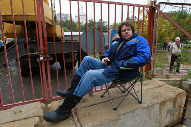 Бизнесмен Сергей Полонский осуществляет голодовку в знак протеста против рейдерского захвата жилищного комплекса Кутузовская миля 