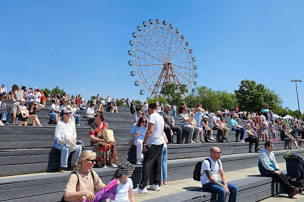 движение первых