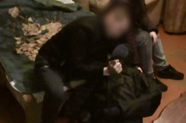 На следственном эксперименте подозреваемый показал, как все происходило.