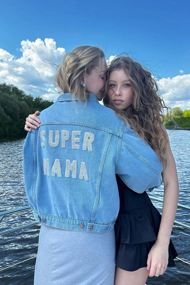 Анна Пересильд c мамой Юлией.