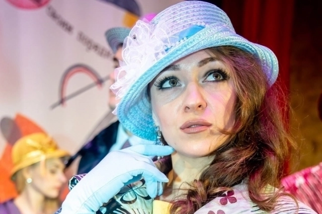 Алена Ушатикова - артистка Рязанского музыкального театра.