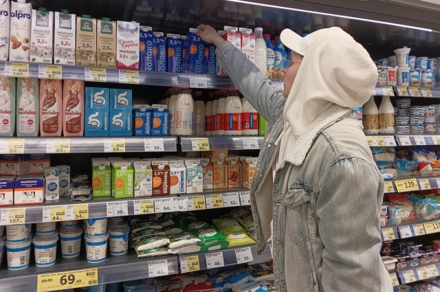 Покупая молоко в пакете, кстати, экономия выйдет ощутимая - оно, в среднем, дешевле рублей на 20.