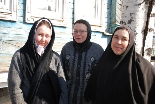 Труженицы монастырского скита.
