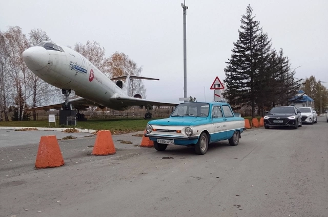 Запорожец, на котором ездит Мичиаки.