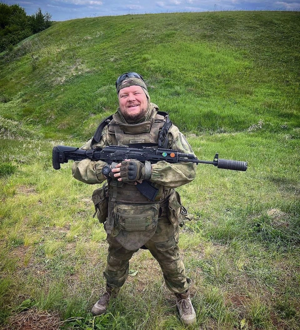 Доброволец Иван Иваненко сейчас трудится на должности заместителя директора центра занятости населения Ленинградской области.