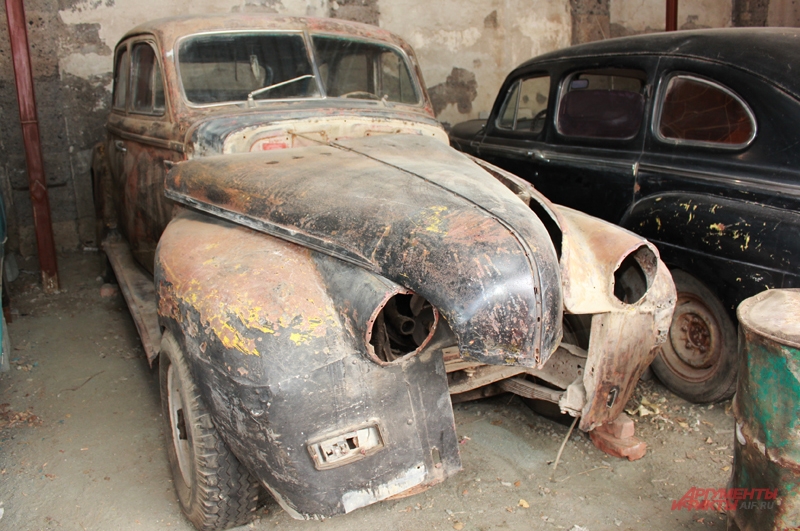 Реставрация одного ретро-автомобиля стоит около 4 млн рублей